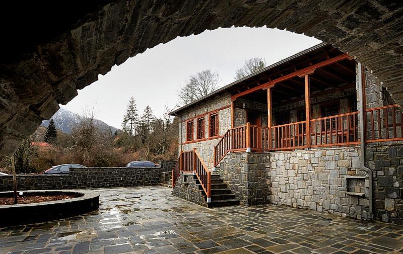 Kerasies Guesthouse Vovousa Bagian luar foto