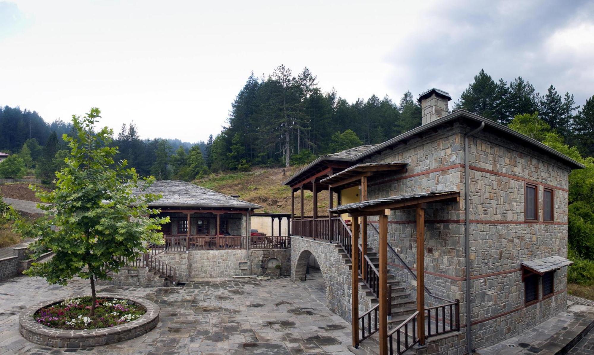 Kerasies Guesthouse Vovousa Bagian luar foto